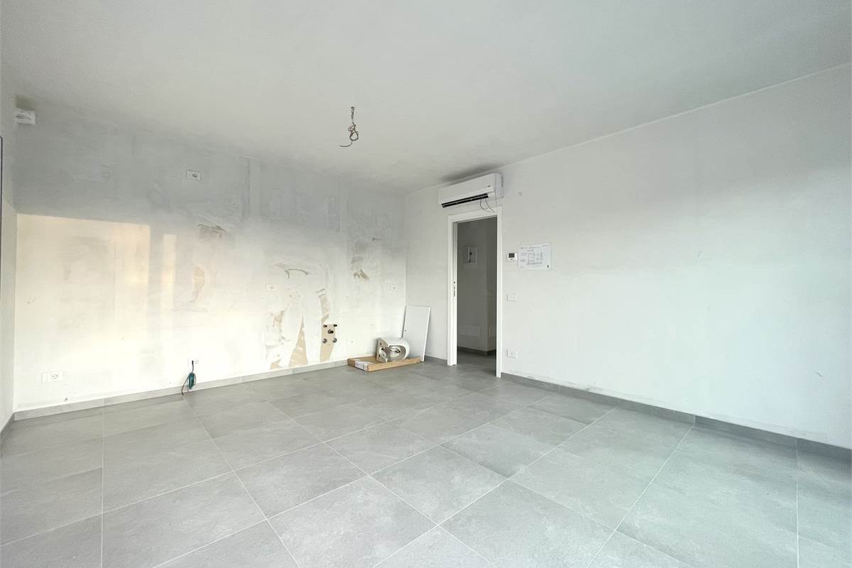 ULTIMO PIANO - NUOVO BILOCALE CON TERRAZZO