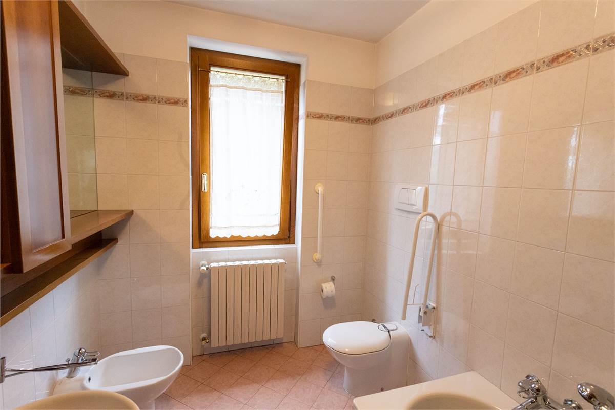 Villa bifamiliare