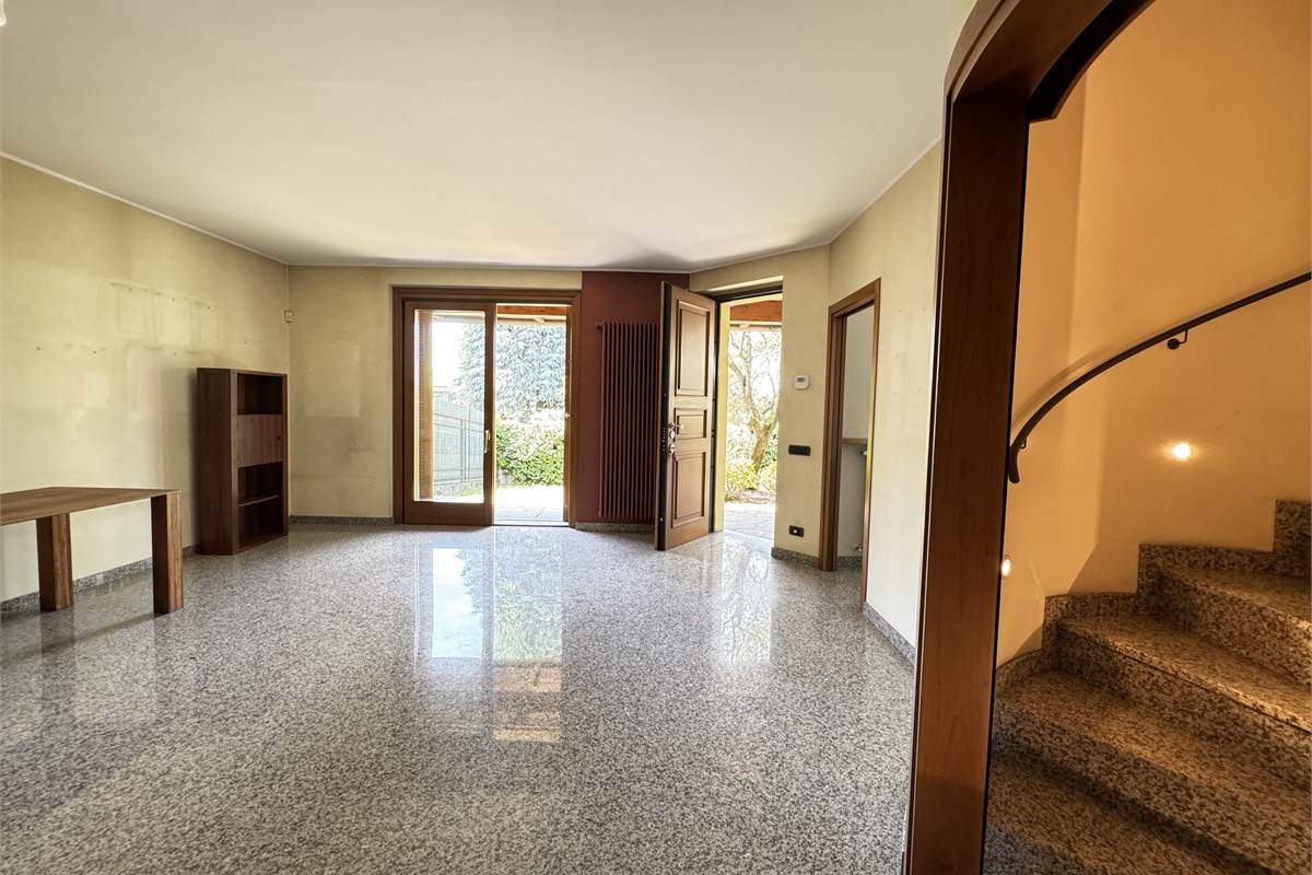 Villa bifamiliare