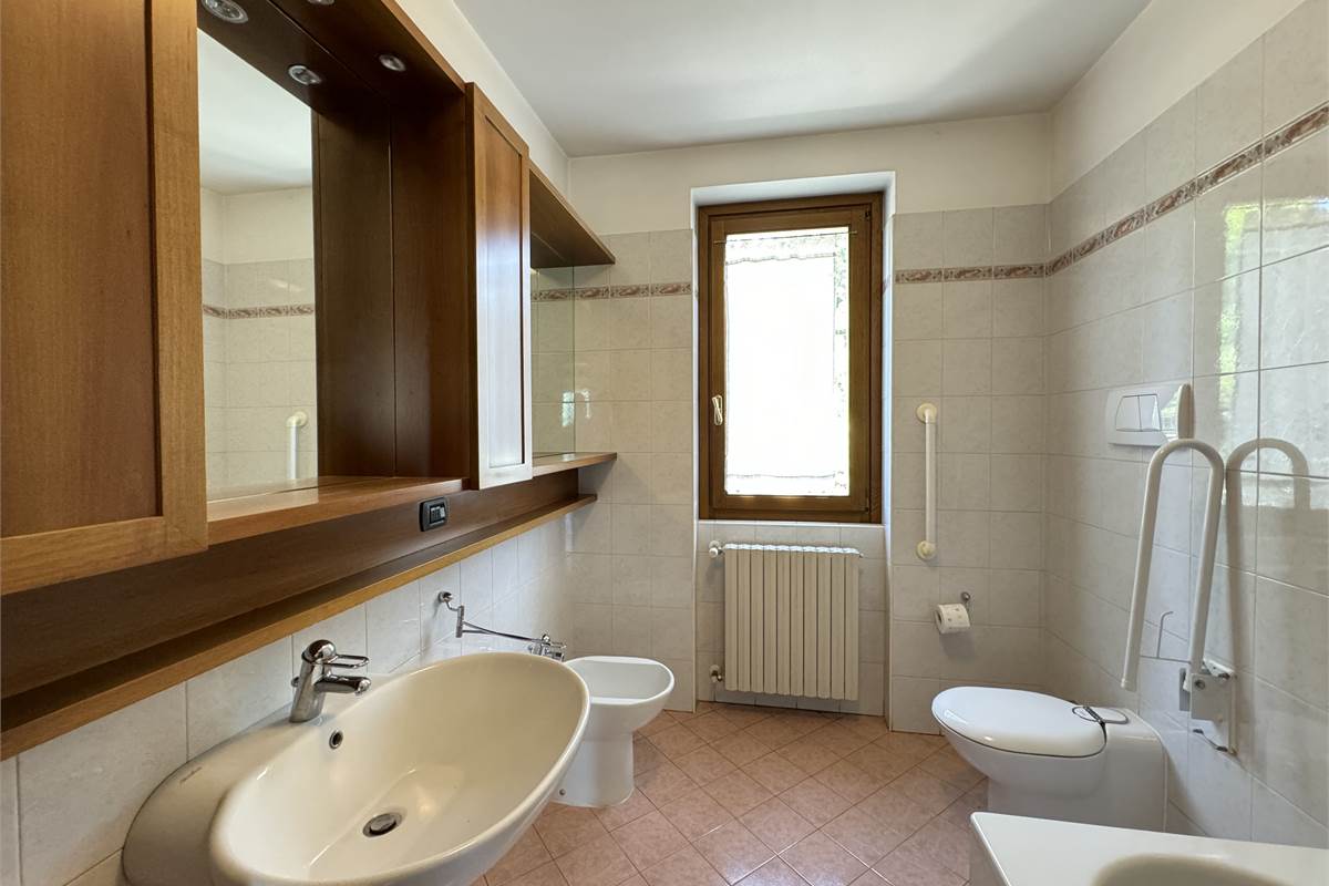 Villa bifamiliare