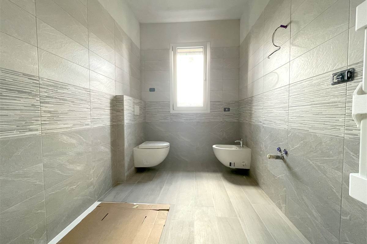 Nuovo trilocale con giardino 