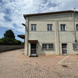 Capannone industriale