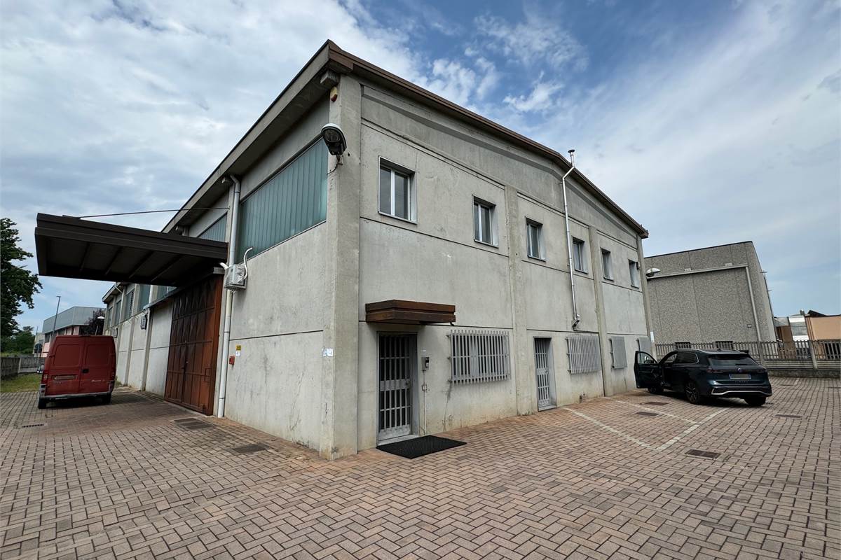 Capannone industriale