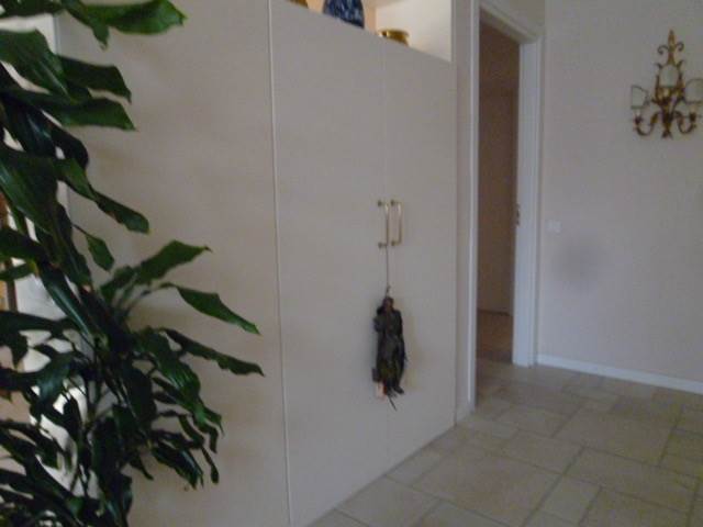 Elegante trilocale con balconi e box