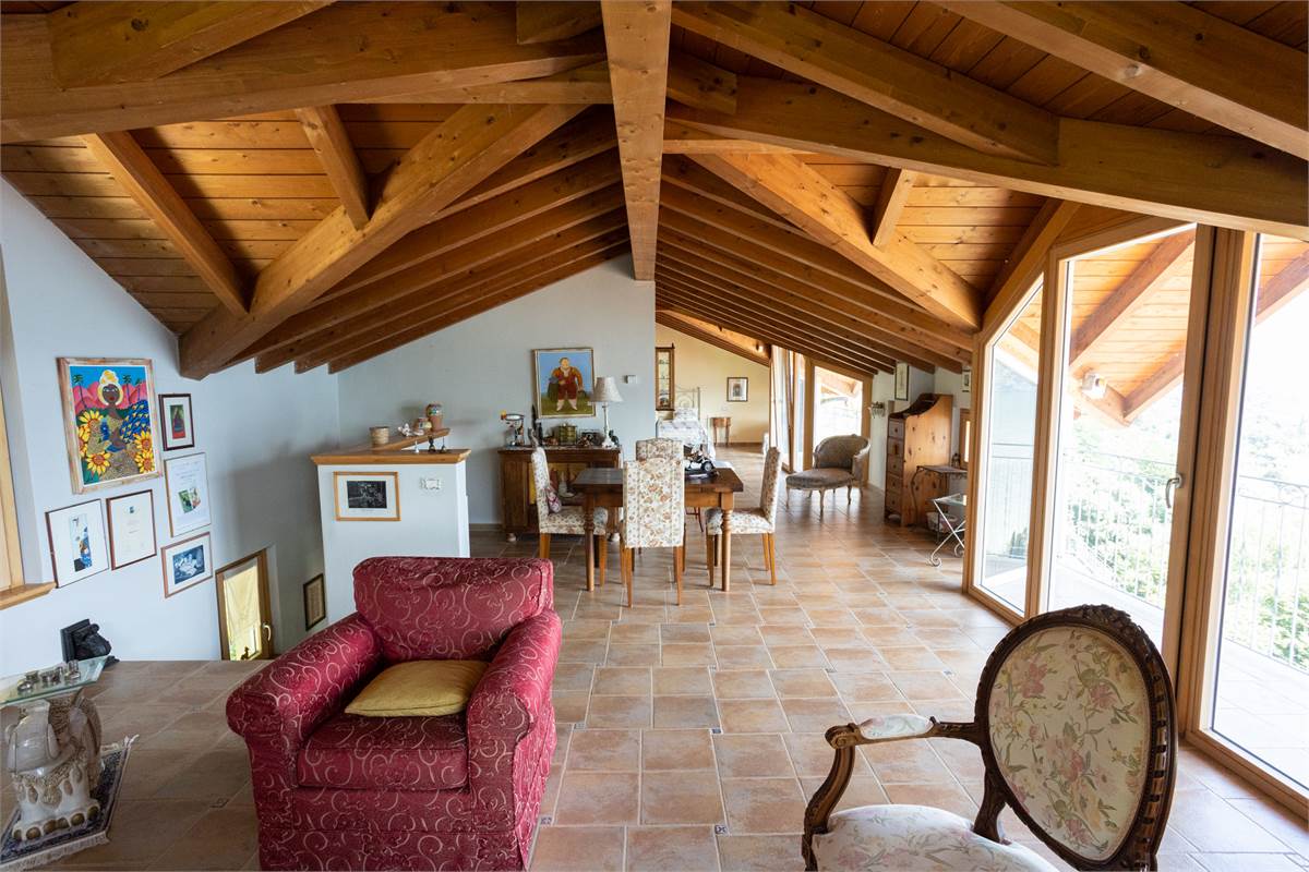 Villa di prestigio sul lago