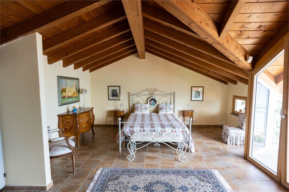 Villa di prestigio sul lago