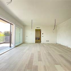 Nuovo trilocale con terrazzo