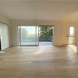 Nuovo trilocale con terrazzo e box