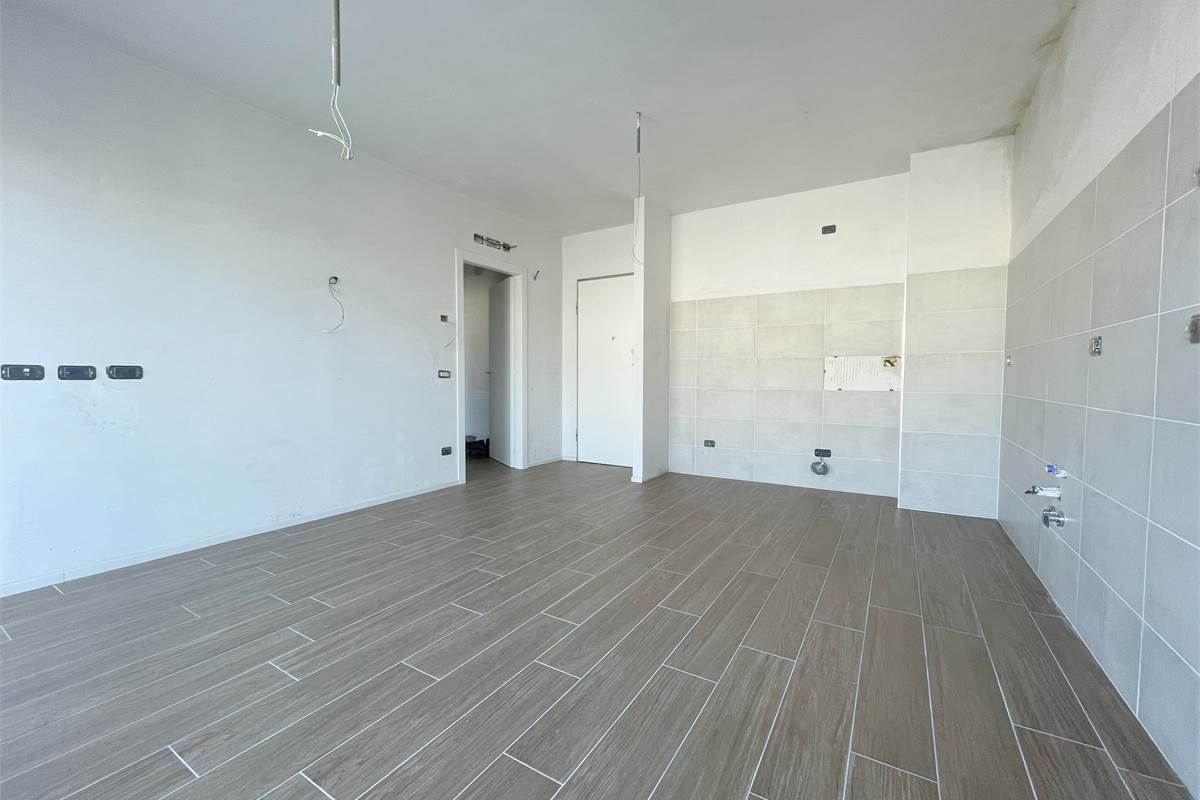 Nuovo trilocale con terrazzo