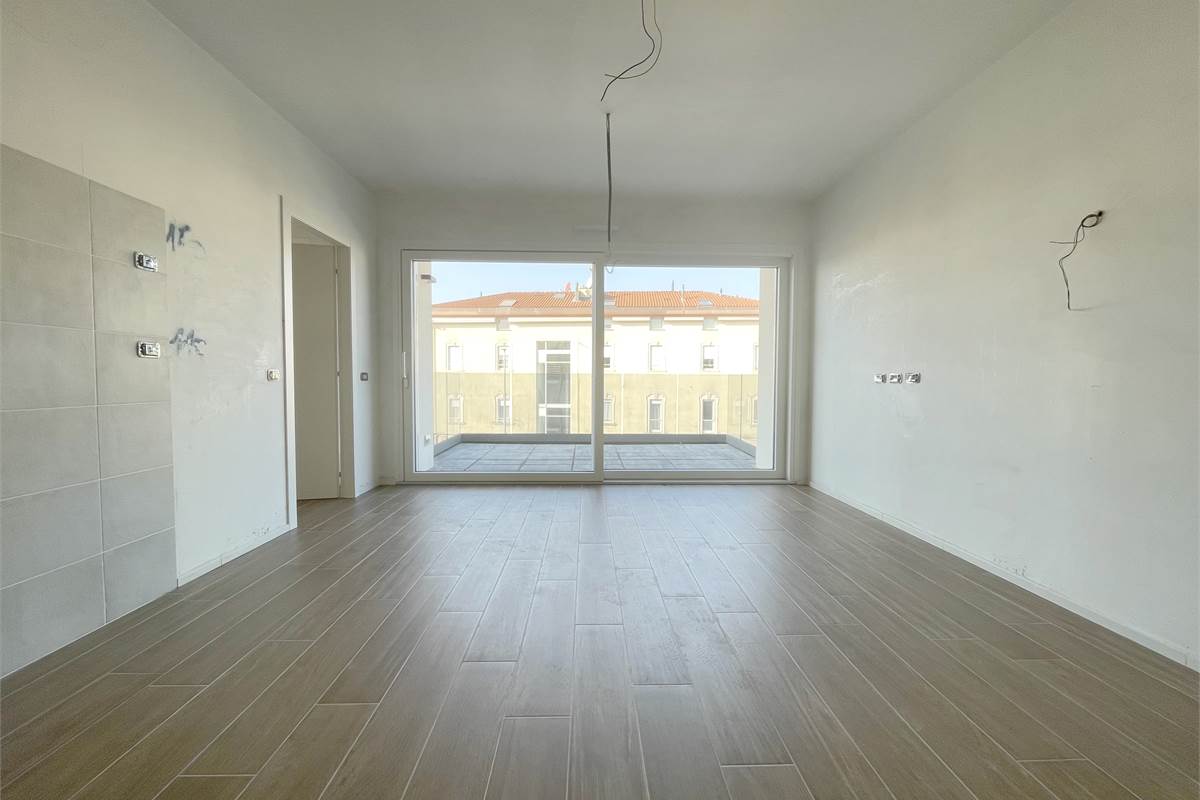 Nuovo trilocale con terrazzo