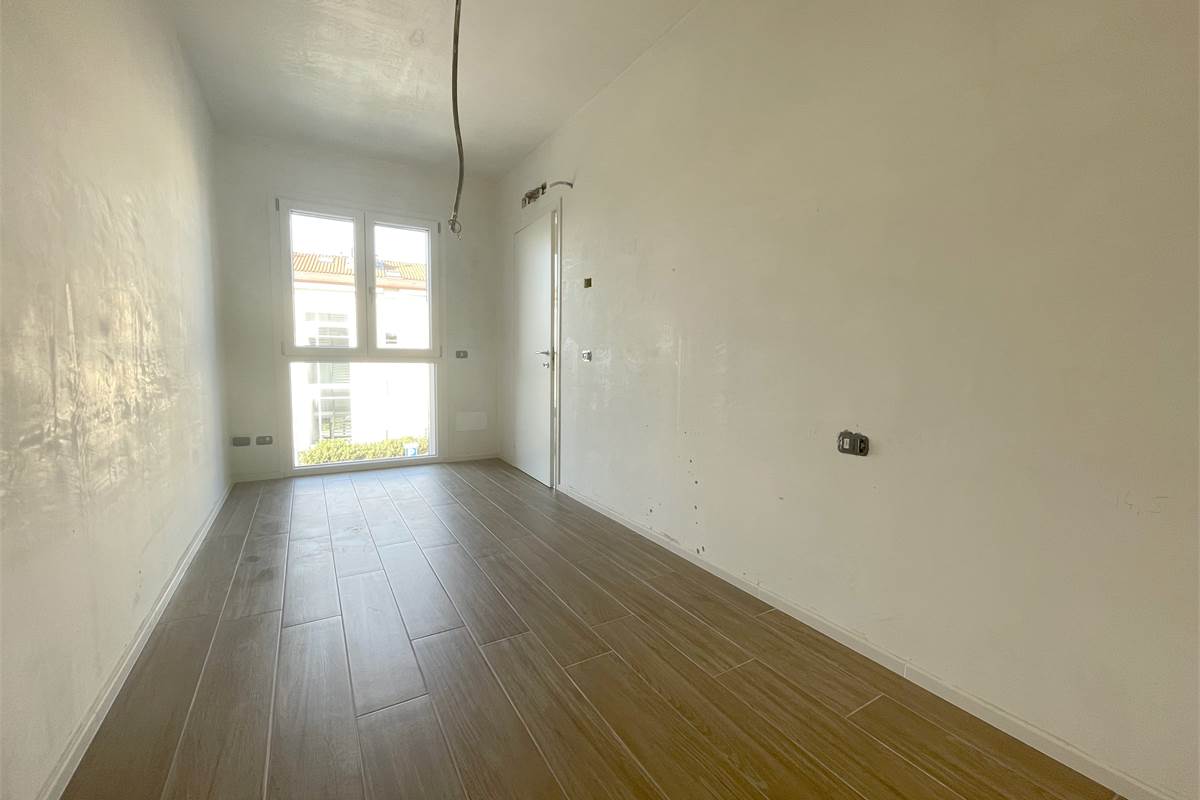 Nuovo trilocale con terrazzo
