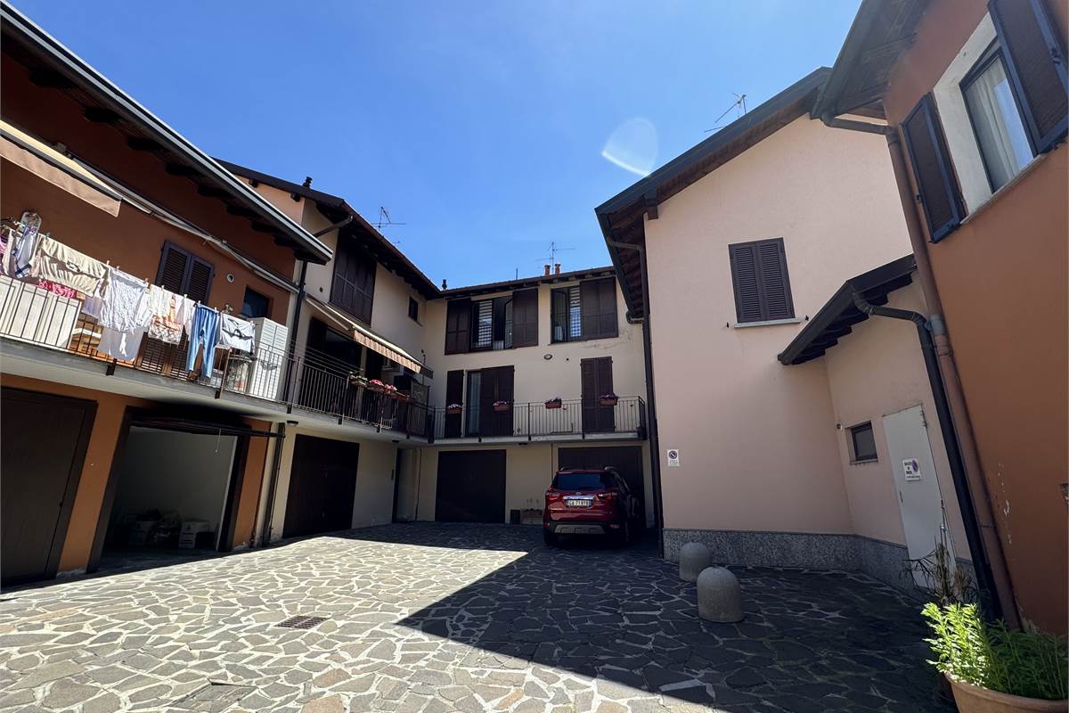 Trilocale ristrutturato in centro