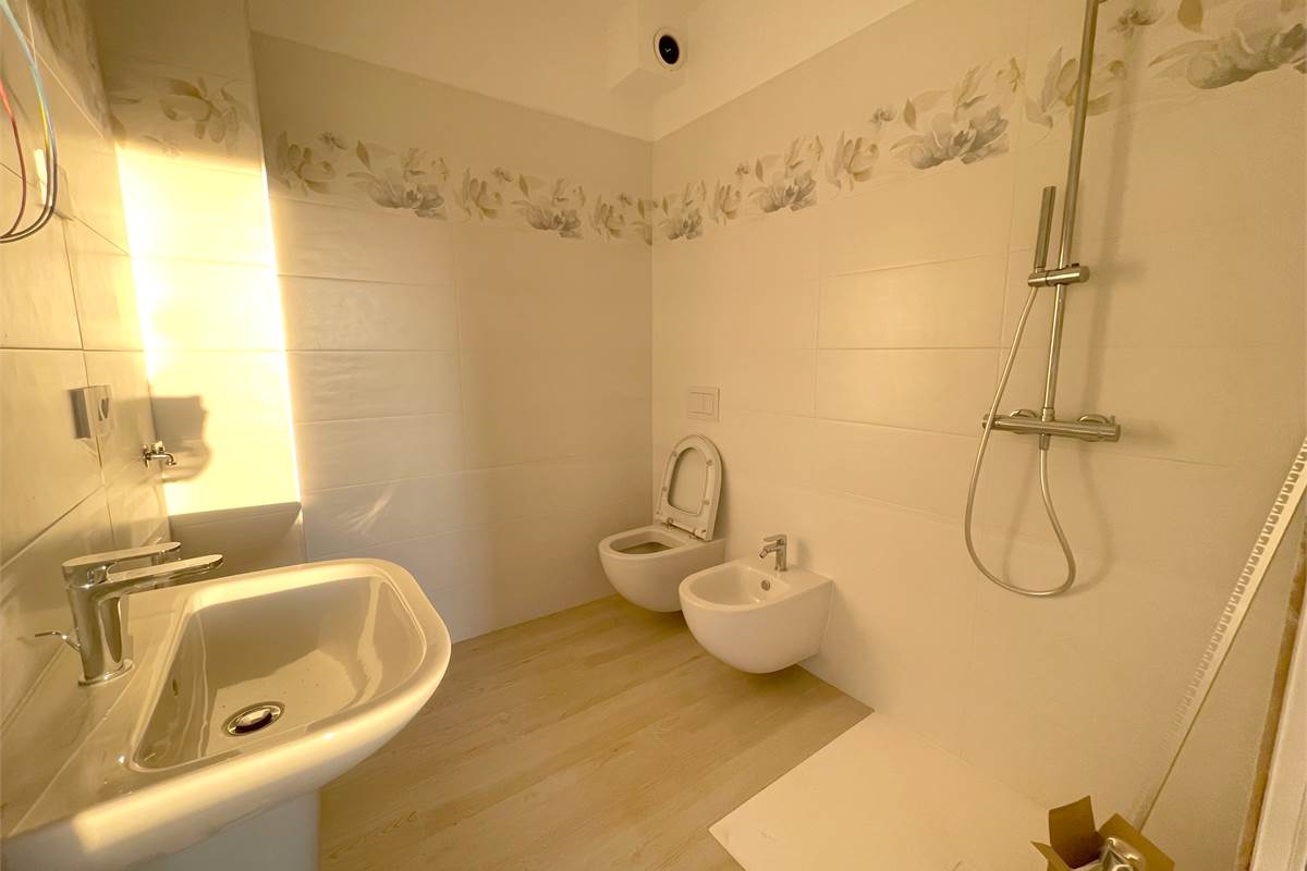 Nuovo trilocale con terrazzo