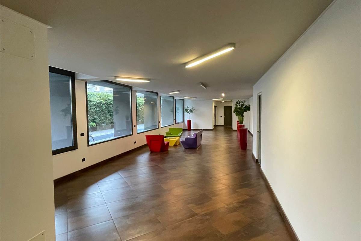 Moderno bilocale con terrazzo