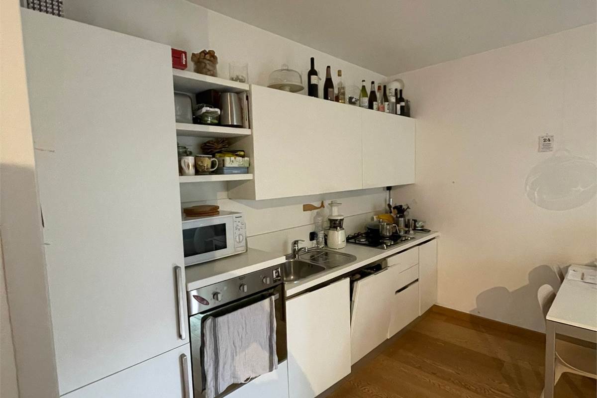 Moderno bilocale con terrazzo