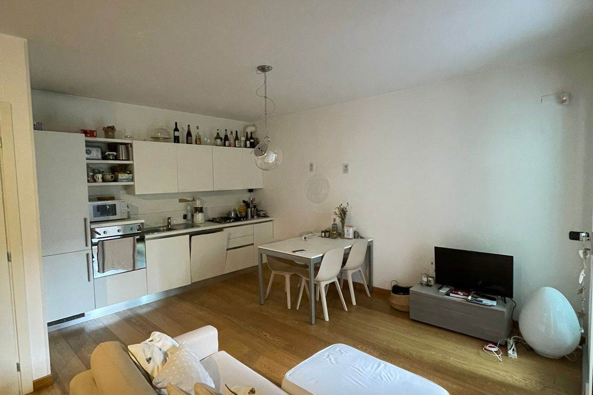 Moderno bilocale con terrazzo