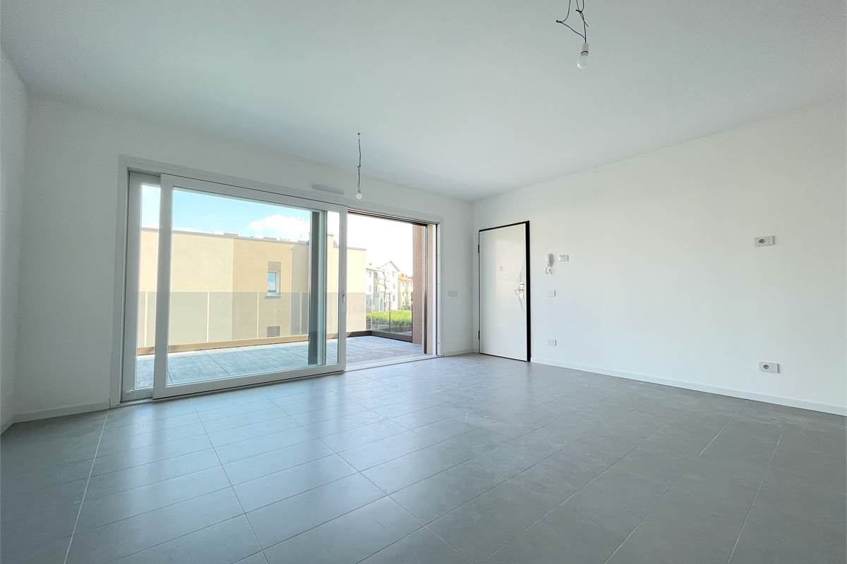 Nuovo bilocale con terrazzo 