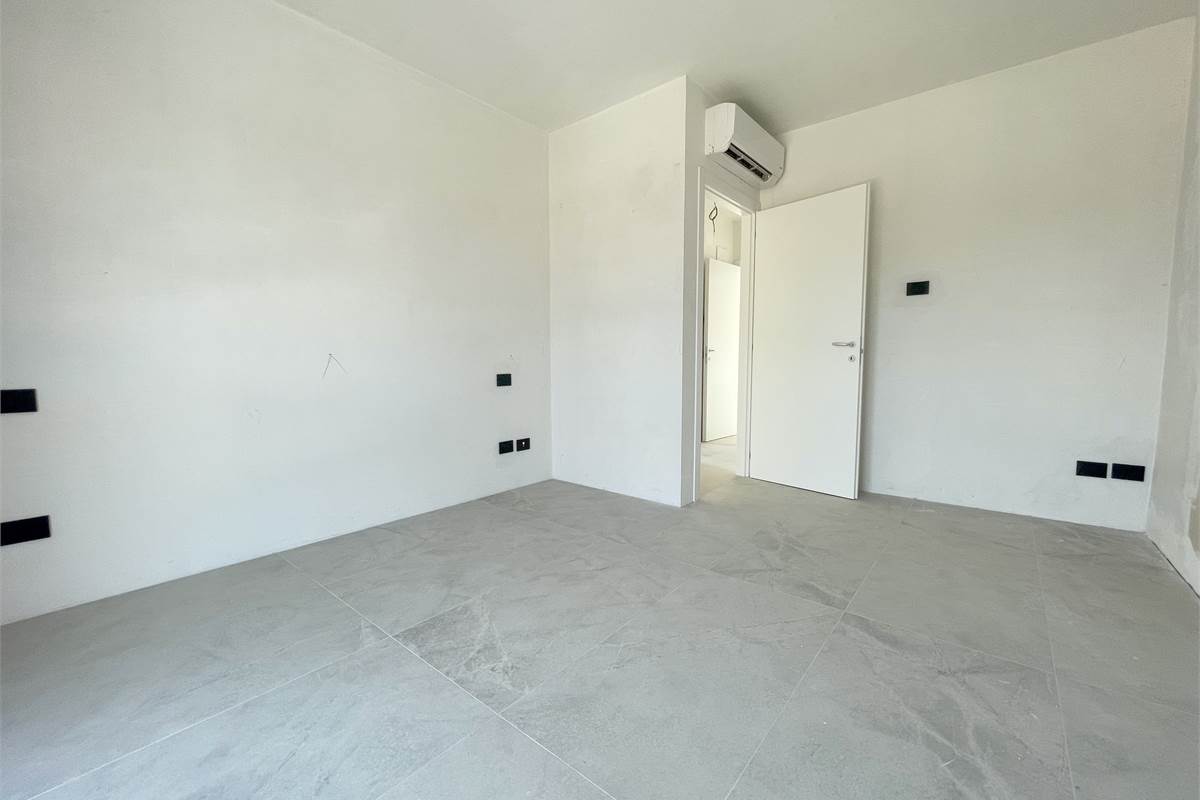 Nuovo trilocale con terrazzo