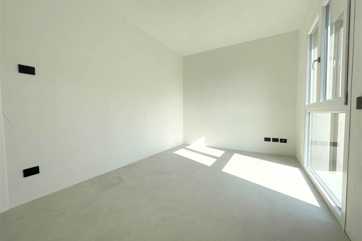 Nuovo trilocale con terrazzo