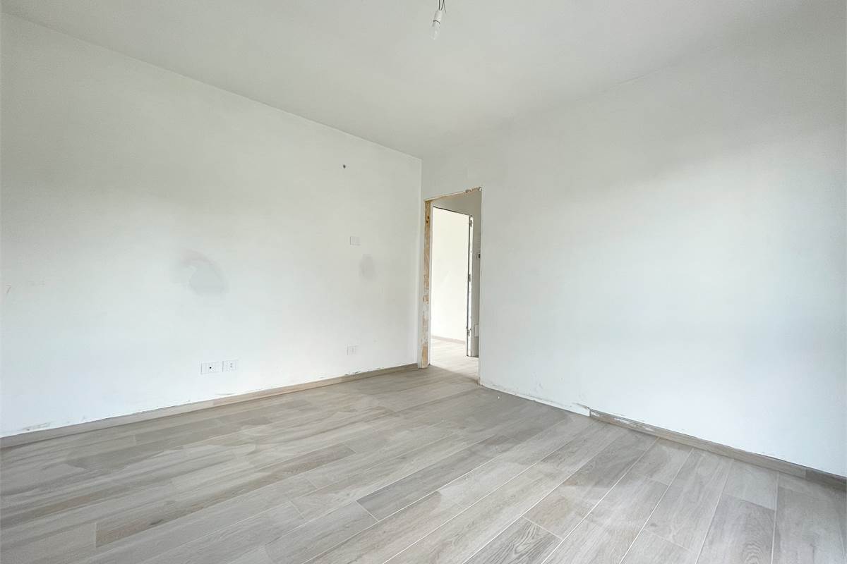 Nuovo trilocale con terrazzo e box