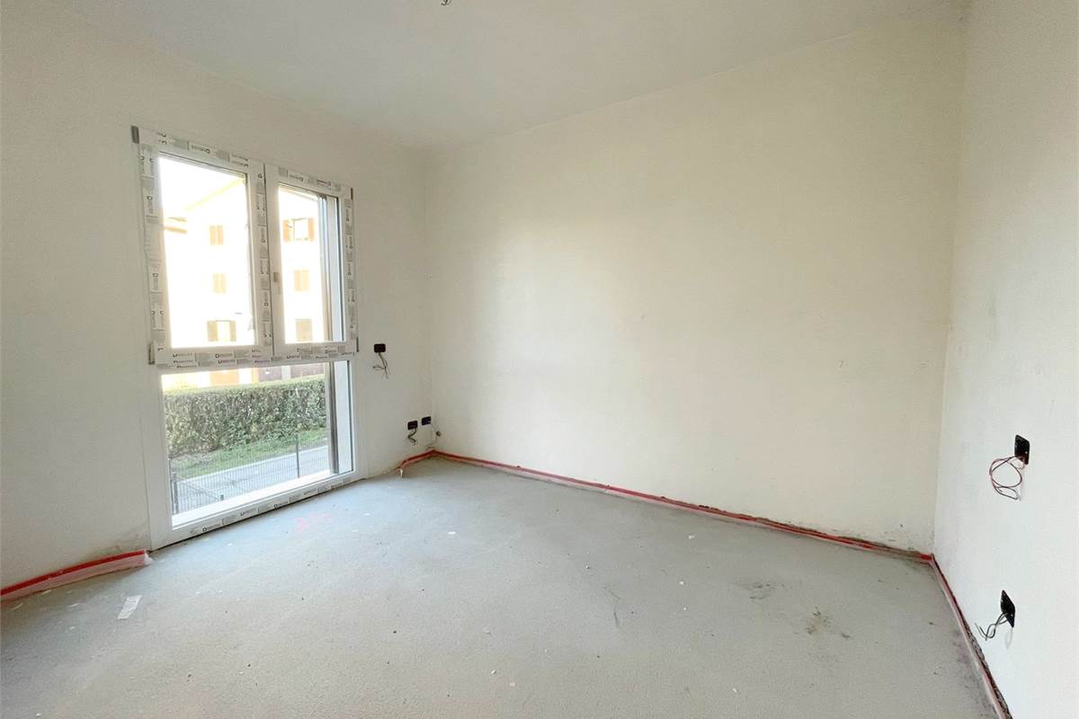 Nuovo trilocale con terrazzo e box