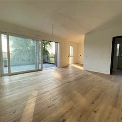 Nuovo trilocale ultimo piano con terrazzo e box