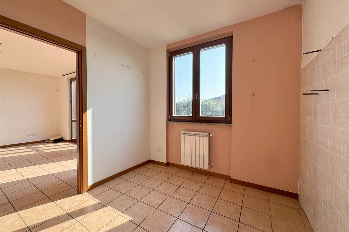 Moderna villetta a schiera di testa