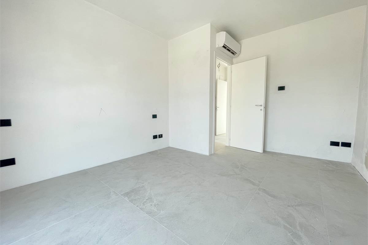 Nuovo trilocale con terrazzo