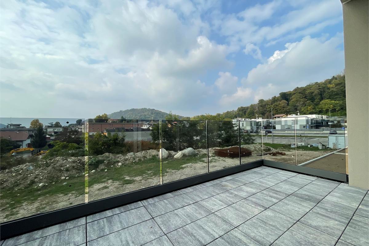 Nuovo bilocale con terrazzo