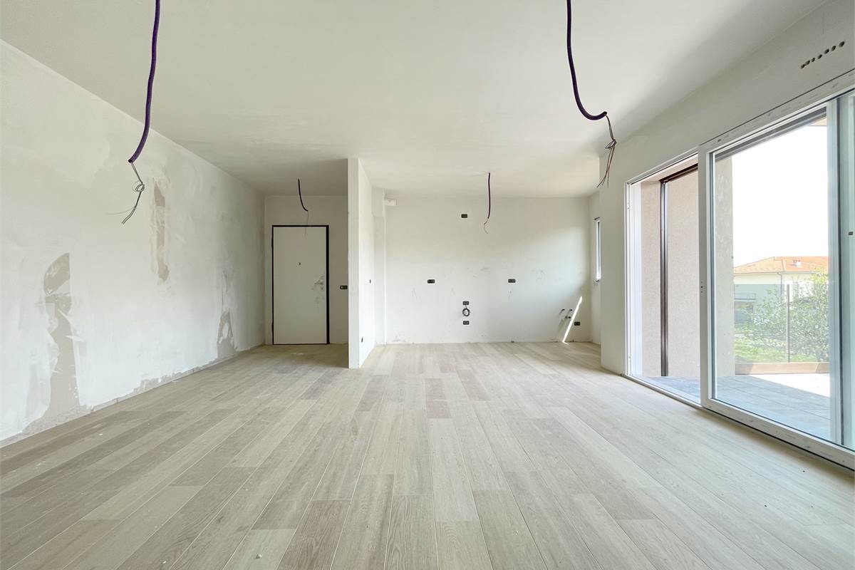 Nuovo trilocale con terrazzo