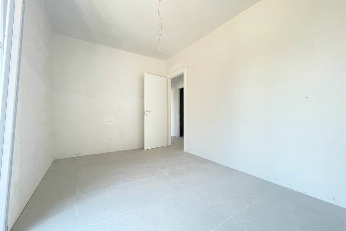 Nuovo trilocale con giardino 