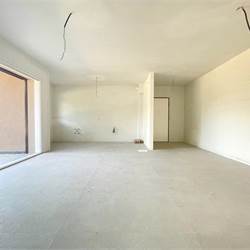 Nuovo trilocale con giardino 