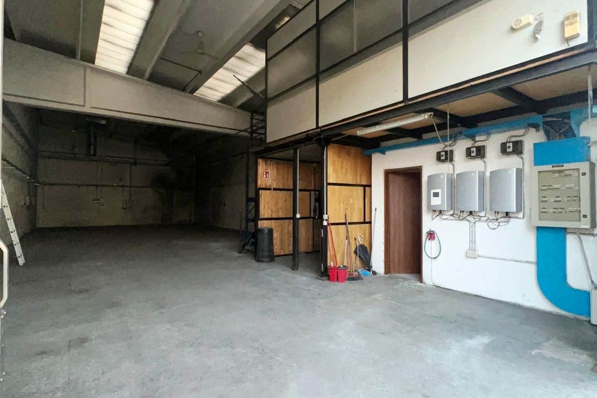 Capannone industriale