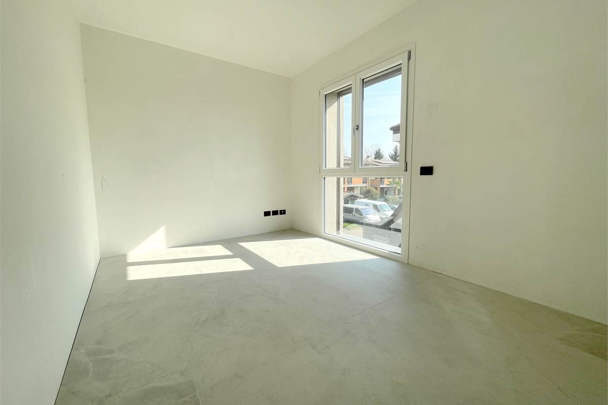 Nuovo trilocale con terrazzo