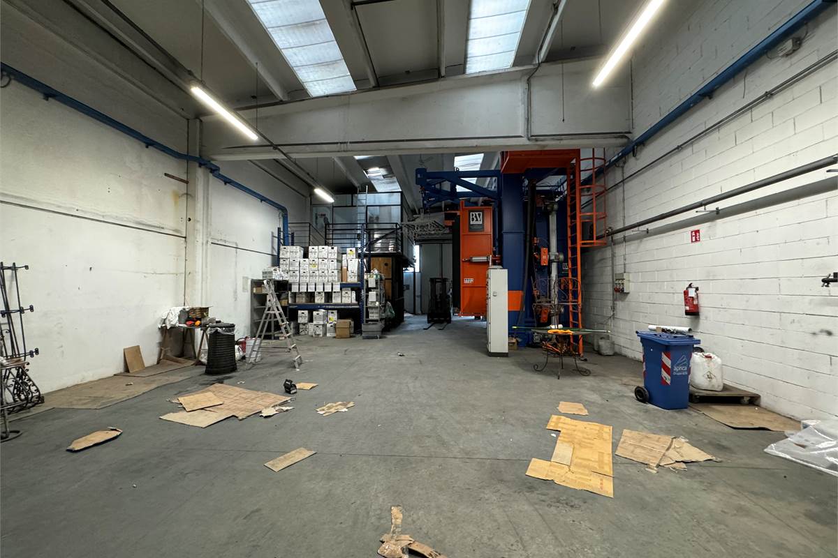 Capannone industriale