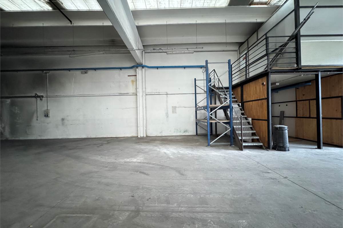 Capannone industriale