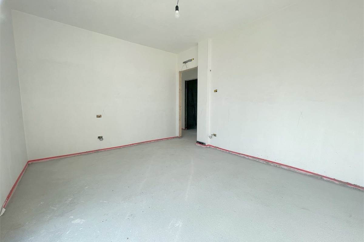 Nuovo trilocale con terrazzo