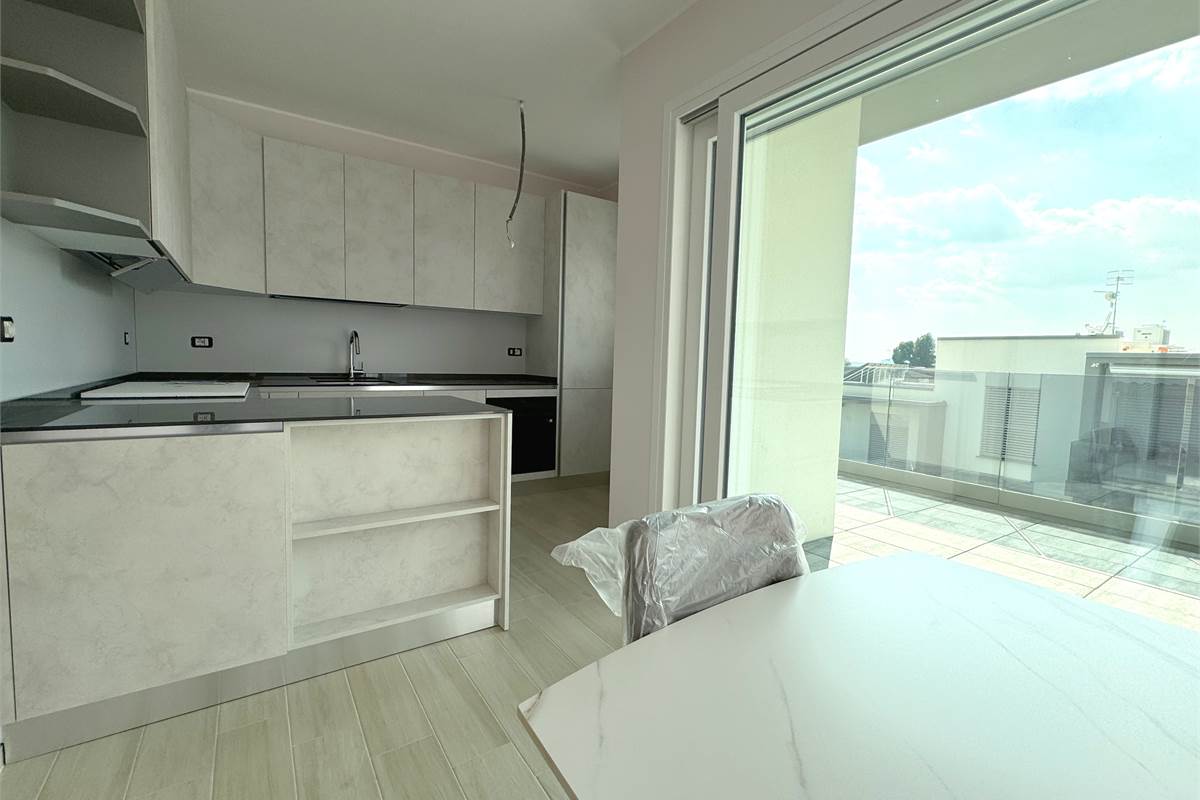 ULTIMO PIANO - NUOVO BILOCALE 