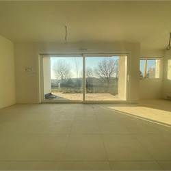 Nuovo trilocale con giardino 