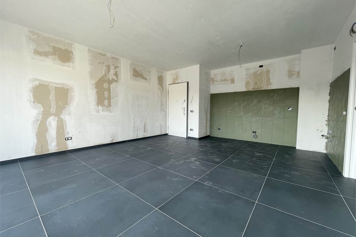 Nuovo trilocale con terrazzo