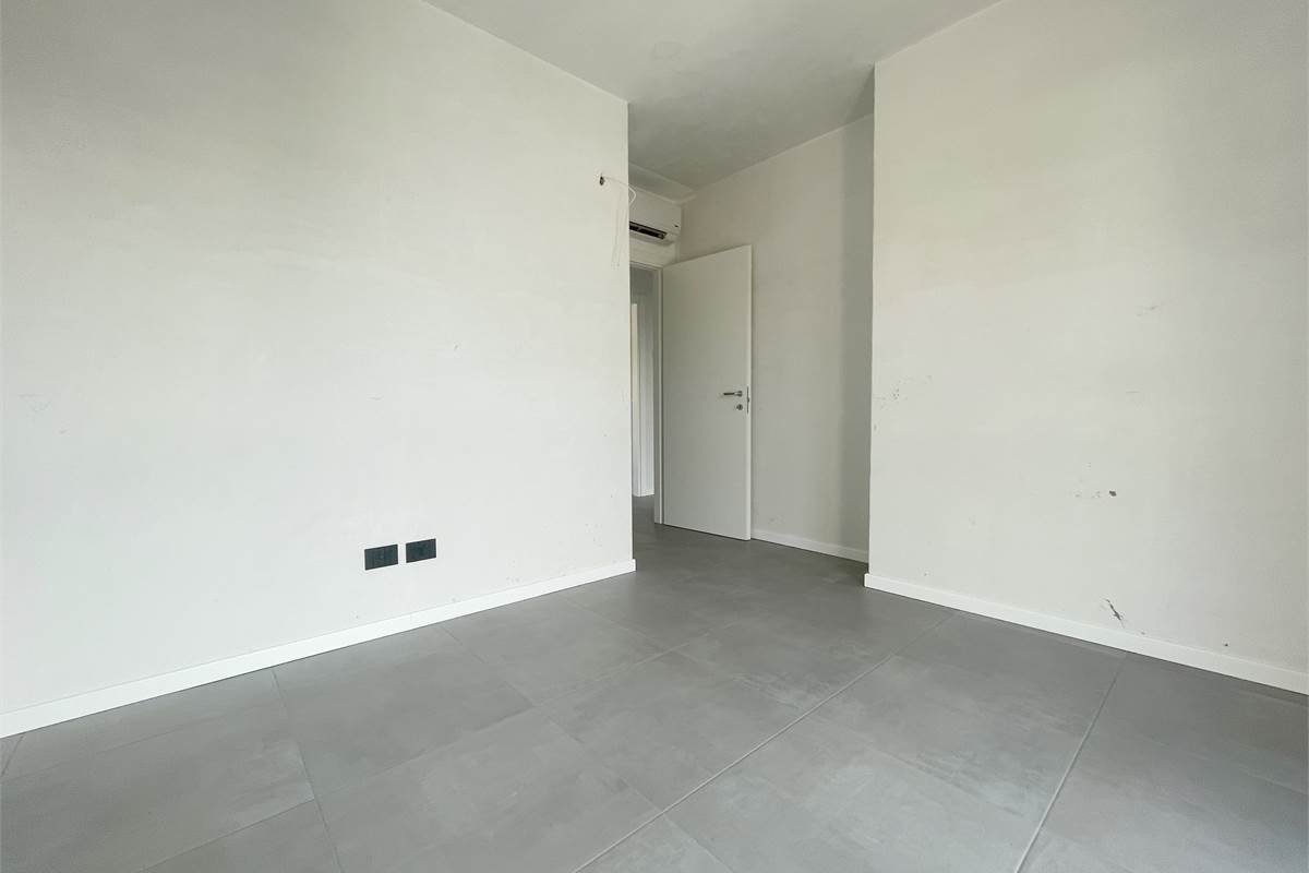 Nuovo quadrilocale con terrazzo