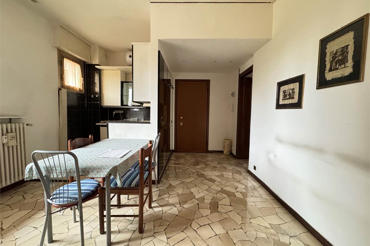 Bilocale con balcone