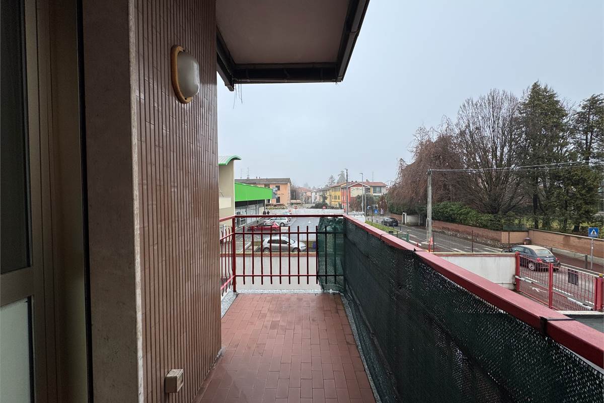 Bilocale con balcone