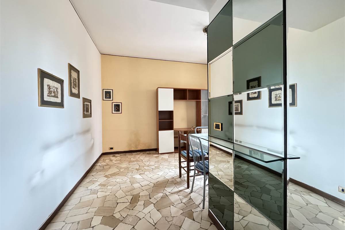 Bilocale con balcone