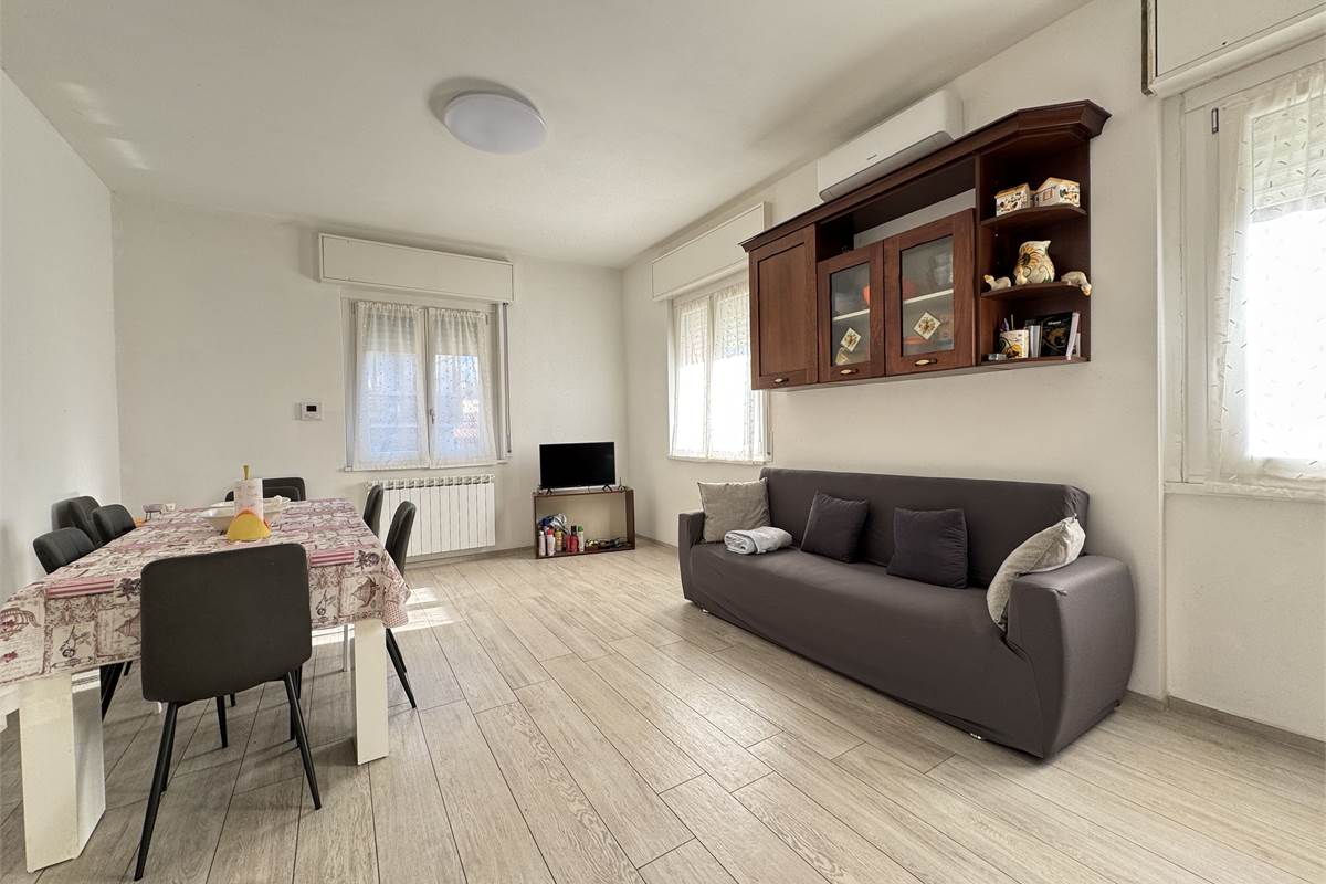 Villa indipendente con giardino