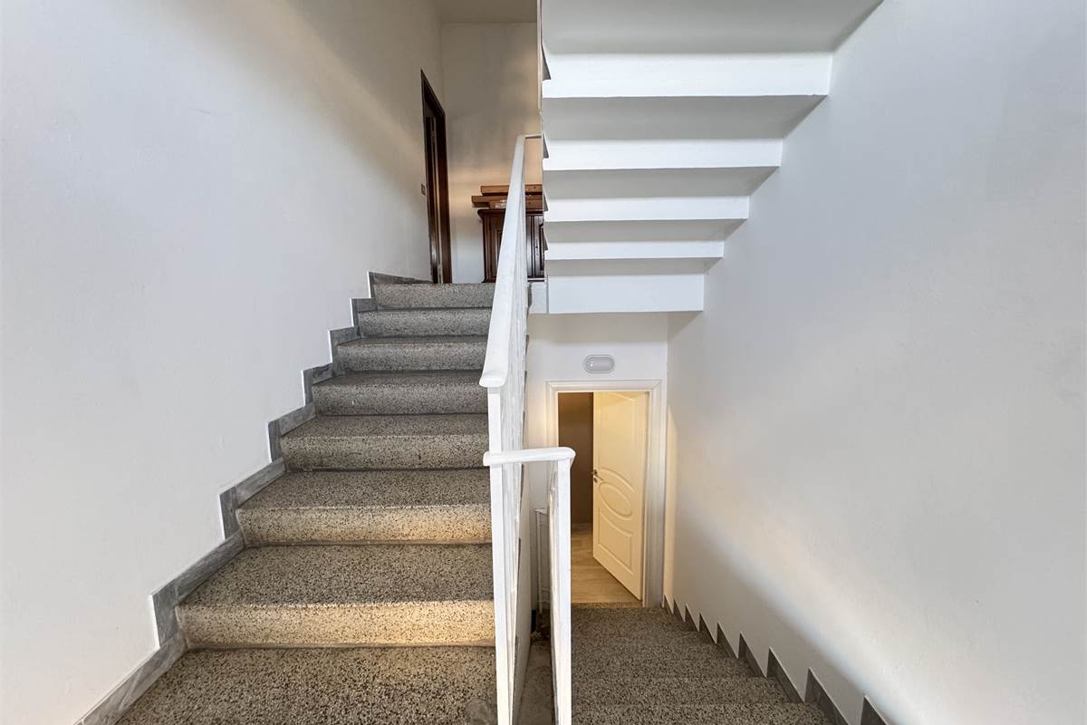 Villa indipendente con giardino