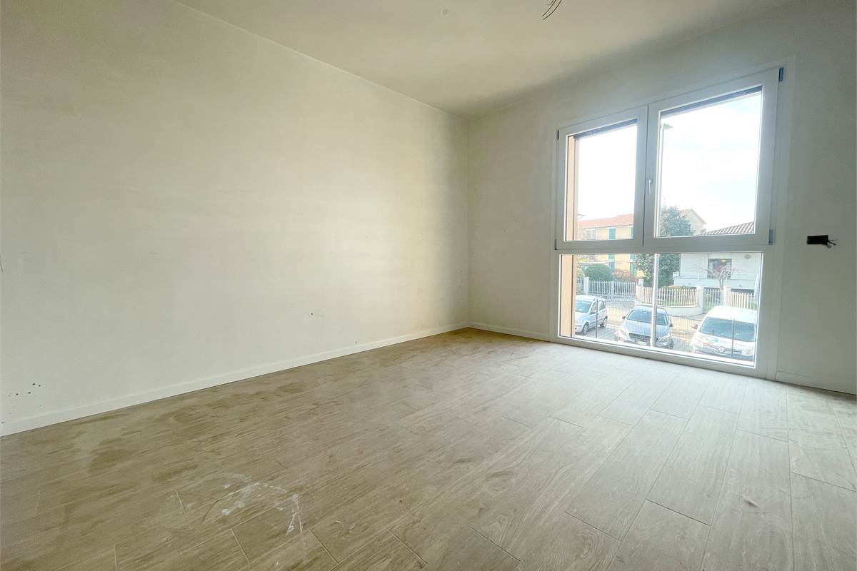 Nuovo bilocale con terrazzo