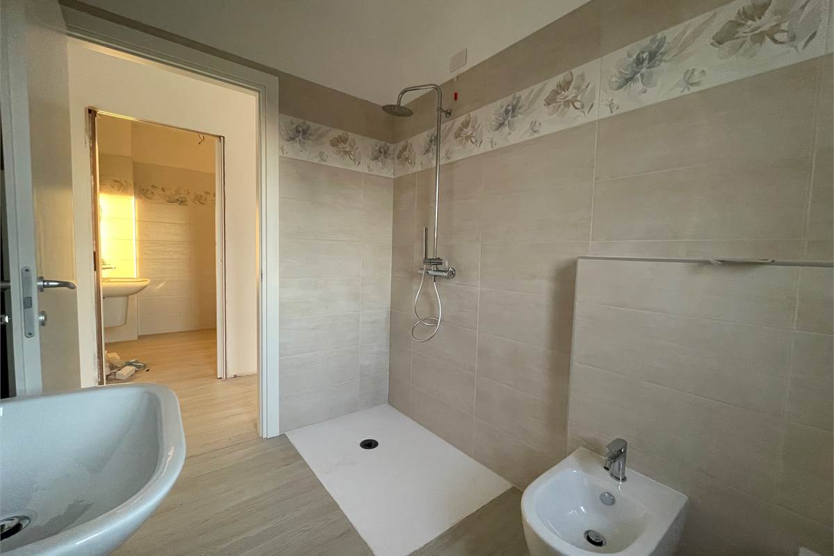 Nuovo trilocale con giardino