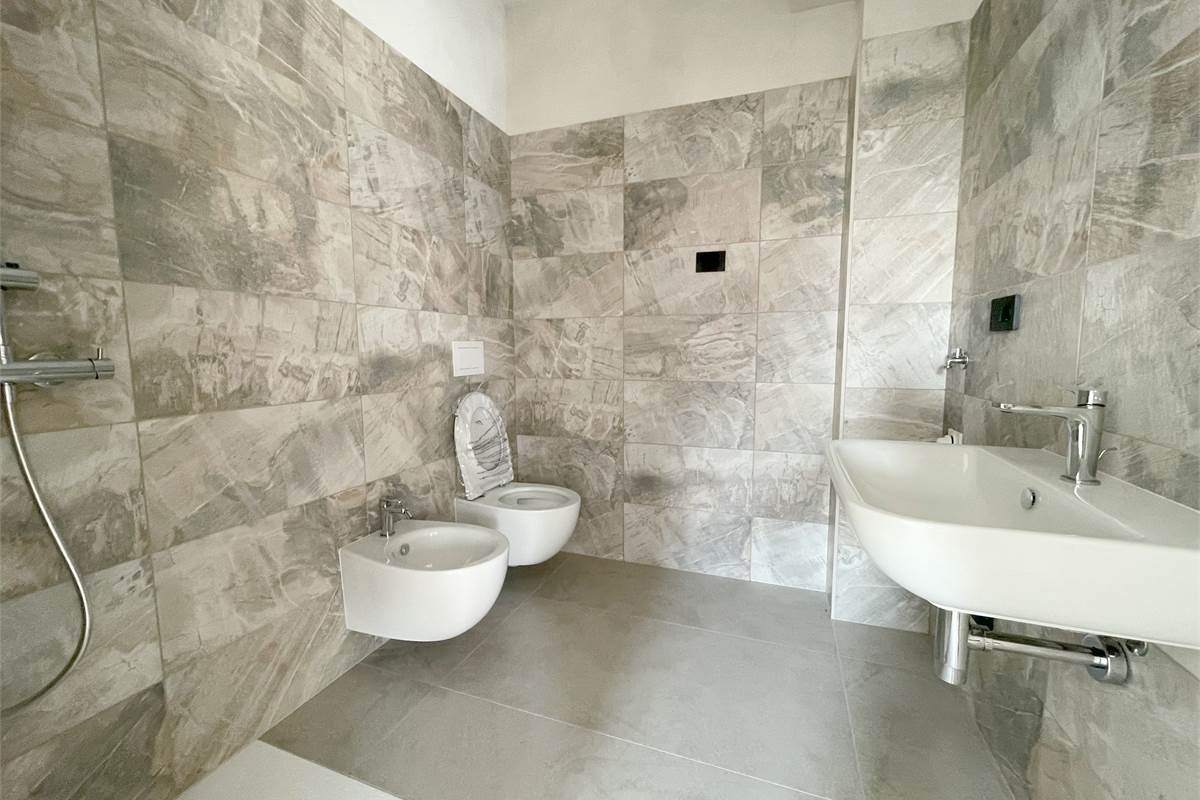 Nuovo trilocale con terrazzo