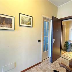 Appartamento signorile con balcone panoramico sul Monte Rosa